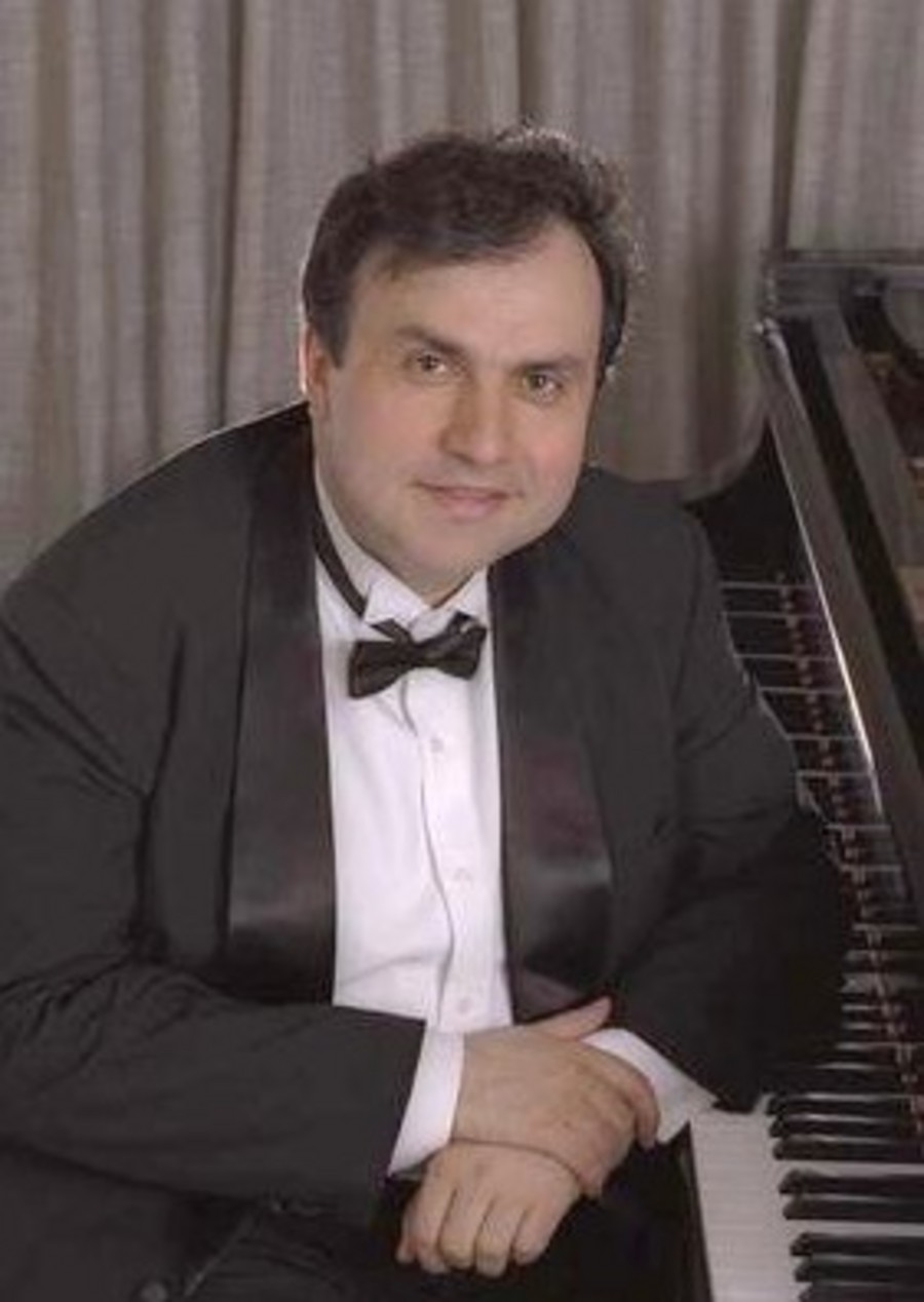 Е. Бронфман. Фото Д. Поргеса. Государственное бюро печати. Израиль.